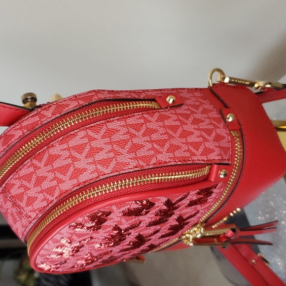 🎉2xHP🎉Michael Kors ♥️NWT♥️ Rhea Zip XS Backpack in Fire Engine Red!♥️♥️♥️ - Picture 8 of 16